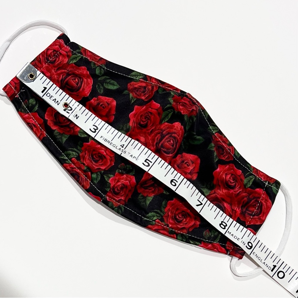 Red Roses Face Mask - Picture 3 of 3